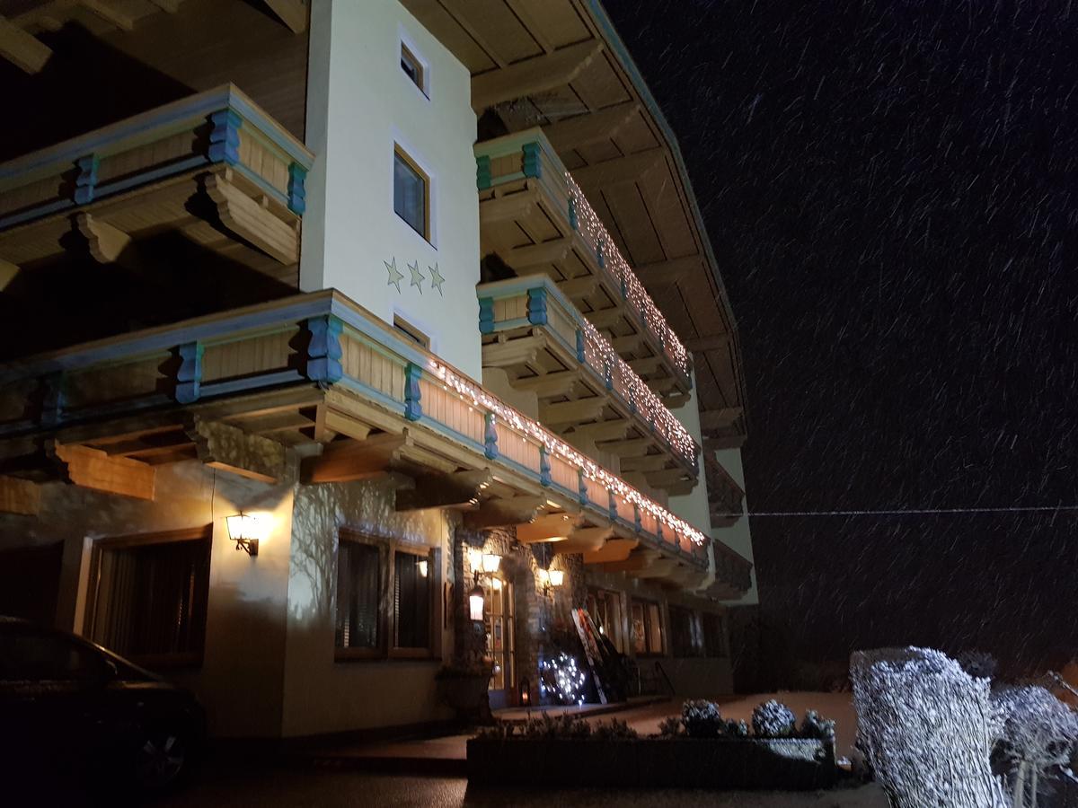 Hotel Gasthof Jaeger Zillertal Schlitters Eksteriør bilde