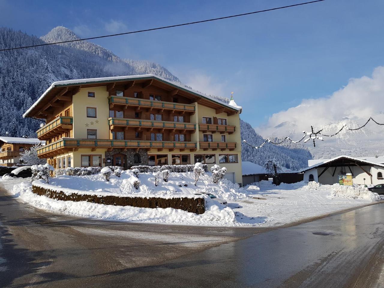 Hotel Gasthof Jaeger Zillertal Schlitters Eksteriør bilde